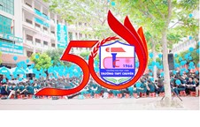 Trường THPT Chuyên - Đại học Vinh - 50 năm xây dựng và phát triển